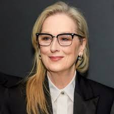 Photo posted by Meryl Streep (@merylstreepms)