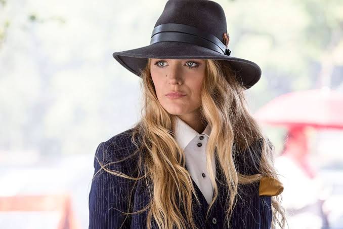 A Simple Favor review: Blake Lively steals Paul Feig's thriller.