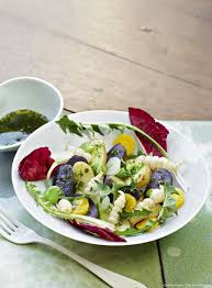 Salade De Rattes Et Vitelottes Vinaigrette Au Yuzu Recette Salade Alimentation Vitelottes