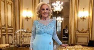 La noche de mirtha y almorzando con mirtha legrand, sábados 21.30 hs y. The Entertainment World Fired Goldie And Hugs Mirtha Legrand The Limited Times