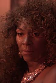 ALTERNA TE ENDINGS , RADICAL BEGINNINGS