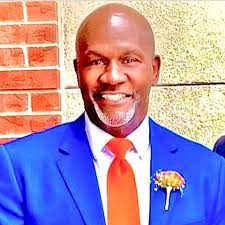 DrMichael LaShawn Gatewood