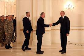 Jun 14, 2021 · bir son dakika haberine göre cumhurbaşkanı recep tayyip erdoğan, yarın azerbaycan'a gerçekleştireceği resmi ziyaret kapsamında, 28 yıl sonra azerbaycan ordusu tarafından ermenistan. 44 Gun Boyunca Kardesimiz Turkiye Nin Destegini Hep Hissettik Son Dakika Haberleri
