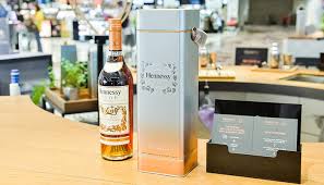 What does cognac taste like? Dfs And Hennessy Celebrate 200th V S O P Anniversary Travel Retail Business