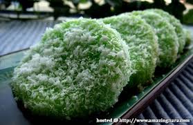 Bacalah manfaat minyak kayu putih selengkapnya di artikel ini. 10 Gambar Sepuluh Kuih Tradisional Kegemaran Rakyat Malaysia