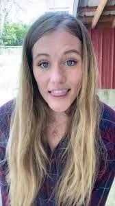 Dora Cline's Instagram, Twitter & Facebook