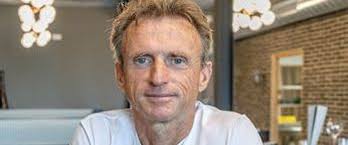 Montpellier : le “R” entre belles bécanes et bistronomie