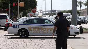 The shooting in san jose comes soon after a shooting rampage in april at a fedex warehouse in indianapolis where four sikhs were among the in san jose, sikh relatives of an employee of the santa clara valley transportation authority went to the county building to find out what happened to. Stampede In Houston Mall After Man Issues Public Threat Abc News