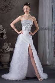 Check spelling or type a new query. Schicke Tragerlose Pailletten Schnuren Informelles Hochzeitskleid Thecelebritydresses