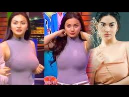 Aktris keturunan jepang itu sebelumnya memang menghadiri acara bersama ariel tatum dan ryuji utomo. Video Ariel Tatum Berdurasi 39 Detik Sedang Pakai Baju Ditonton Lebih 5 Juta Orang Dengan Posisi Bangun Tidur Padahal Duhh