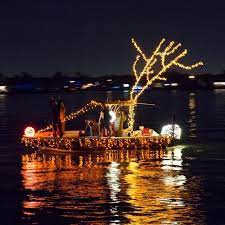 Rent a boat in florida. Redington Beaches And Indian Shores Christmas Boat Parade Posts Facebook