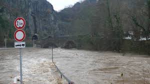 Tote durch hochwasser, dutzende menschen vermisst. Hochwasser An Der Ahr Kreis Ahrweiler Rhein Zeitung