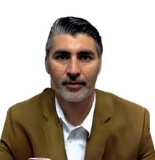 20 médicos especialistas en Cirugía de Columna Mínimamente Invasiva de  Centauro