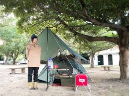 ワークマンを可愛く着こなす ワークマン女子 が増殖中 camp hack キャンプハック キャンプ ソロキャンプ キャンプ 女子