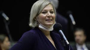 Joice hasselmann foi proibida de usar imagens da peppa piggy em sua campanha elelitoral. Joice Hasselmann Anuncia Saida Do Psl E Acusa Partido De Prostituicao Entenda Istoe Independente