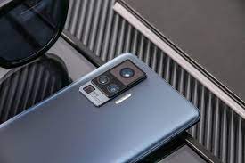 Vivo kam im jahr 2015 auf einen weltmarktanteil 2,7% und konnte. Smartphonehersteller Aus China Vivo Startet In Europa