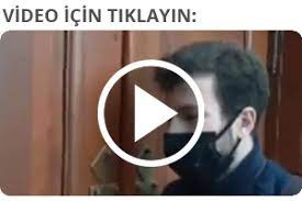 2001 yılında araştırmacı gazeteci uğur dündar'ın yolsuzluktan yargılanan iş insanı halil bezmen'in abd'deki evinin kapısını çalıp sayın bezmenler melih bey açar mısınız efendim kapıyı lütfen? Ugur Dundar Ruhu Bogazici Nde Melih Bey Kapiyi Acar Misiniz Lutfen