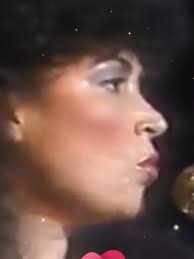 viejitas pero bonitas #amandamiguel #dondebrillaelsol #baladas  #baladasromanticas #clasicasdelrecuerdo #paradedicar #estadosparawatsaapp  #clasicasdelrecuerdo #baladasromanticas #baladas #musicaantigua ...