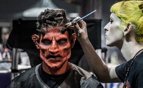 Halloween Conventions Part One: Midsummer Scream