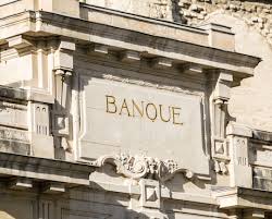 Pl quatre saisons, 27100 val de reuil. Banque Le Vaudreuil 27100 Alentoor