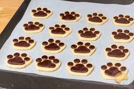 Petits Sables Bicolores En Forme De Spirales Parfumes Au Chocolat Et A La Vanille Gateau Sec Au Chocolat Recette Biscuit De Noel Recette Dessert