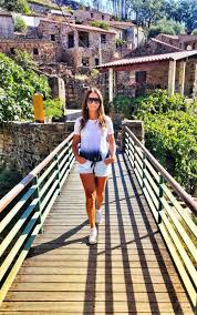 Já podes contactar e pedir uma visita à distância deste imóvel com portugalrur, com tranquilidade e sem sair de casa. Concelho De Proenca A Nova Castelo Branco Continuando A Procura