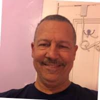 60+ perfiles de «Hausman»