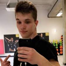 Gdzie jest młody Polak? Zadzwonił do rodziców, że wraca do domu i ślad po  nim zaginął. Zycie