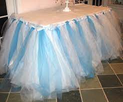 Easy sew reindeer tree skirt diy 365 days of crafts. No Sew Tulle Table Skirt The Mamanista