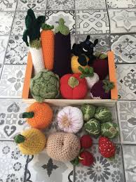 Une Cagette De Fruits Et Legumes A Faire Au Crochet Dinette En Feutrine Nourriture En Crochet Tricot Et Crochet
