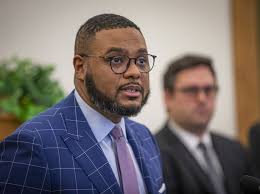 Editorial: Davis' clumsy handling of clemency firings raises questions, but  Shapiro's move to strengthen the process is encouraging