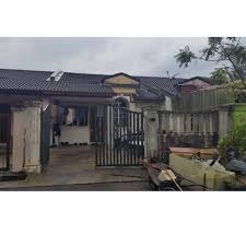 Rumi doa ringkas selepas solat fardhu; Jalan Selayang Taman Pasir Putih Pasir Gudang Johor Property For Sale On Carousell