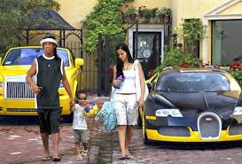 Neymar house and car collections. 10 Images Of Ronaldinho S Extravagant Car Collection Over The Years