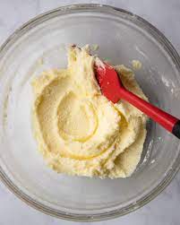 This instructable will walk you through how to cream butter and sugar together by hand, as well as by mixer. How To Cream Butter And Sugar Blue Jean Chef Meredith Laurence