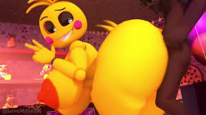 Toy chica gets ass chicks clapped at party