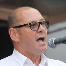 Helen Camp (@stumbelina675)