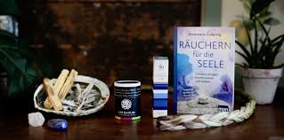 Soll das ganze haus ausgeräuchert werden, beginne am besten im keller und arbeite dich nach oben voran, um jedes zimmer auszuräuchern. Der Kleine Raucher Guide So Nutzt Du Raucherwerk Fur Rituale