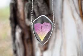 Get the best deal for flower pressed glass stained glass from the largest online selection at ebay.com. Artist Preserves The Beauty Of Nature In Pressed Glass Jewelry Bored Panda