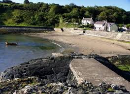 Последние твиты от yr (@yrnyheter). Cwm Yr Eglwys Beach Photos Uk Beach Guide