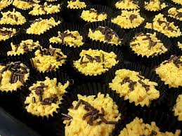 Published for my resipi, 18 apr 2019, 06:07 pm. 10 Kuih Raya Wajib Ada Semasa Hari Raya Dijamin Sedap Saji My