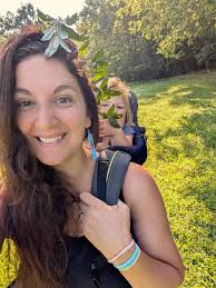 Highlight of my day was shooting 5 gallon buckets out of the air with a  recurve #TraditionalArchery101