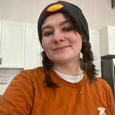 Mallory Dolan's Instagram, Twitter & Facebook