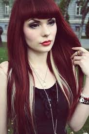 Long Red Hair With Blonde Highlights And Full Bangs Gorgeous Look With Bold Brows And And Red L Red Blonde Hair Shades Of Red Hair Blonde Hair With Highlights