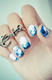 احدث مناكير ازرق سماوي فاتح و غامق 2019 The Latest Light And Dark Blue Nail Polish صور المانكير Wave Nails Nail Art Inspiration Cool Nail Designs