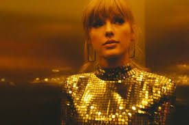 Todo lo que sabemos sobre la serie "metafeminista" de la vida de Taylor  Swift