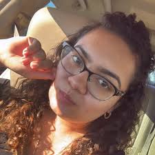 Travel hair stylist or estheticians? I want to do something special for my  mom this Saturday. Looking to do a blowout or maybe a facial? Location is  75212