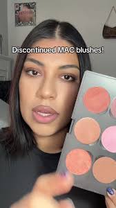 Mac Discontinued New Romance Blush