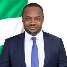 PICTORIAL: Yesterday was a show of humility and self-effacing demeanour at  the ancestral home of Hon. Dr. Jeremiah Umaru, ACA,ACTI, as he continues to  engage constituents and various groups across the federal