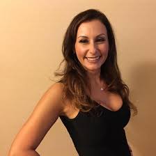 Wikipedia, facebook, youtube, twitter, spotify, instagram, tiktok, imdb. Categorie Venture Forward By Kristen Luciani Release Day Four Chicks Flipping Pages