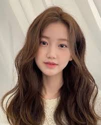 15+ kiểu tóc uốn sóng lơi Hàn Quốc đẹp và rất trẻ trung